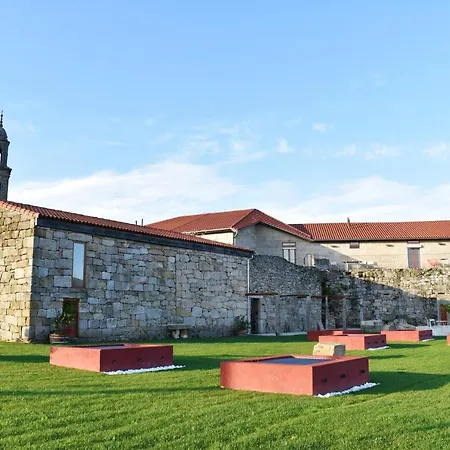 Casa Rectoral De San Eusebio * Ourense