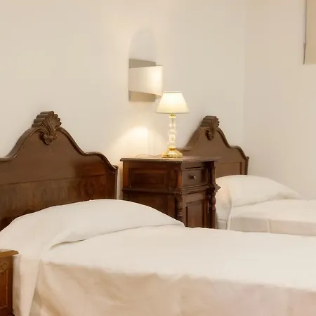 Casa Rectoral De San Eusebio Otel Ourense