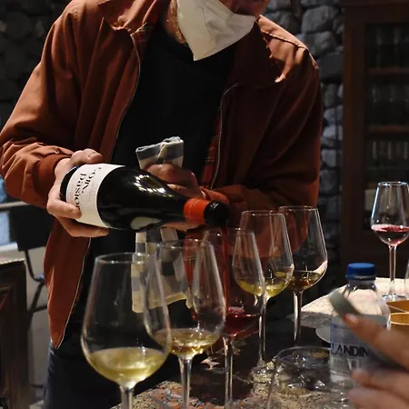 Hotel Casa Rectoral De San Eusebio