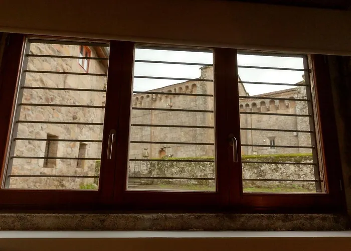 Casa Rectoral De San Eusebio * Ourense