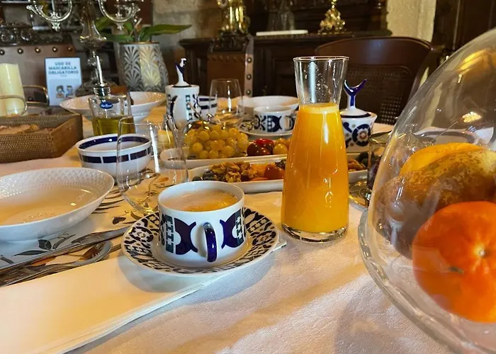 Casa Rectoral De San Eusebio Hotel *