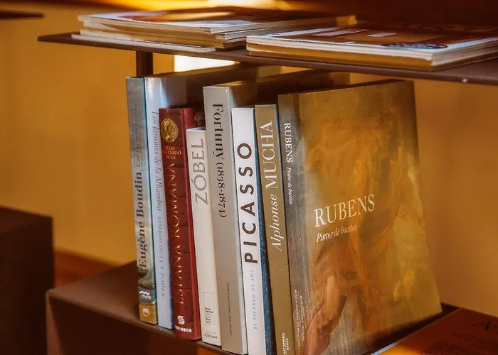 Hotel Casa Rectoral De San Eusebio