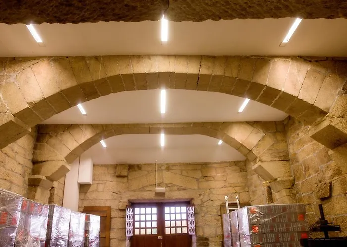 Отель Casa Rectoral De San Eusebio